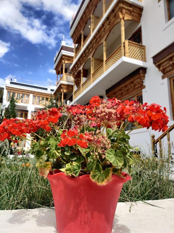 Hotel Jigmet, Leh Eksteriør billede