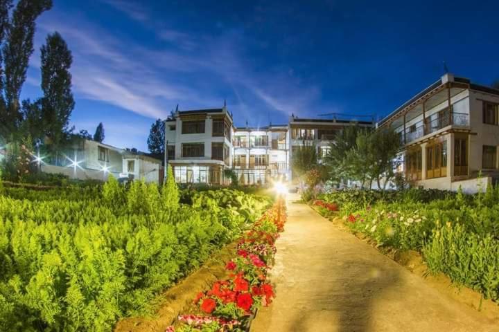 Hotel Jigmet, Leh Eksteriør billede